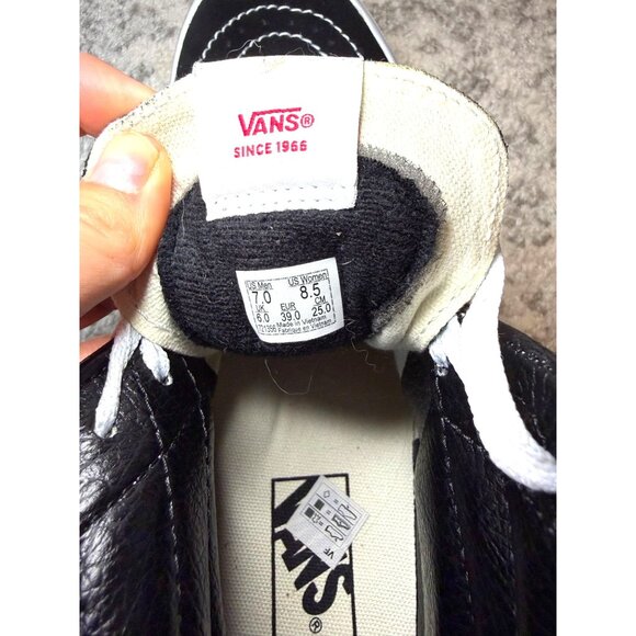 Vans Women's SK8-Hi Tapered Stackform Sneakers Size 8.5 LIKE NEW - Picture 3 of 8